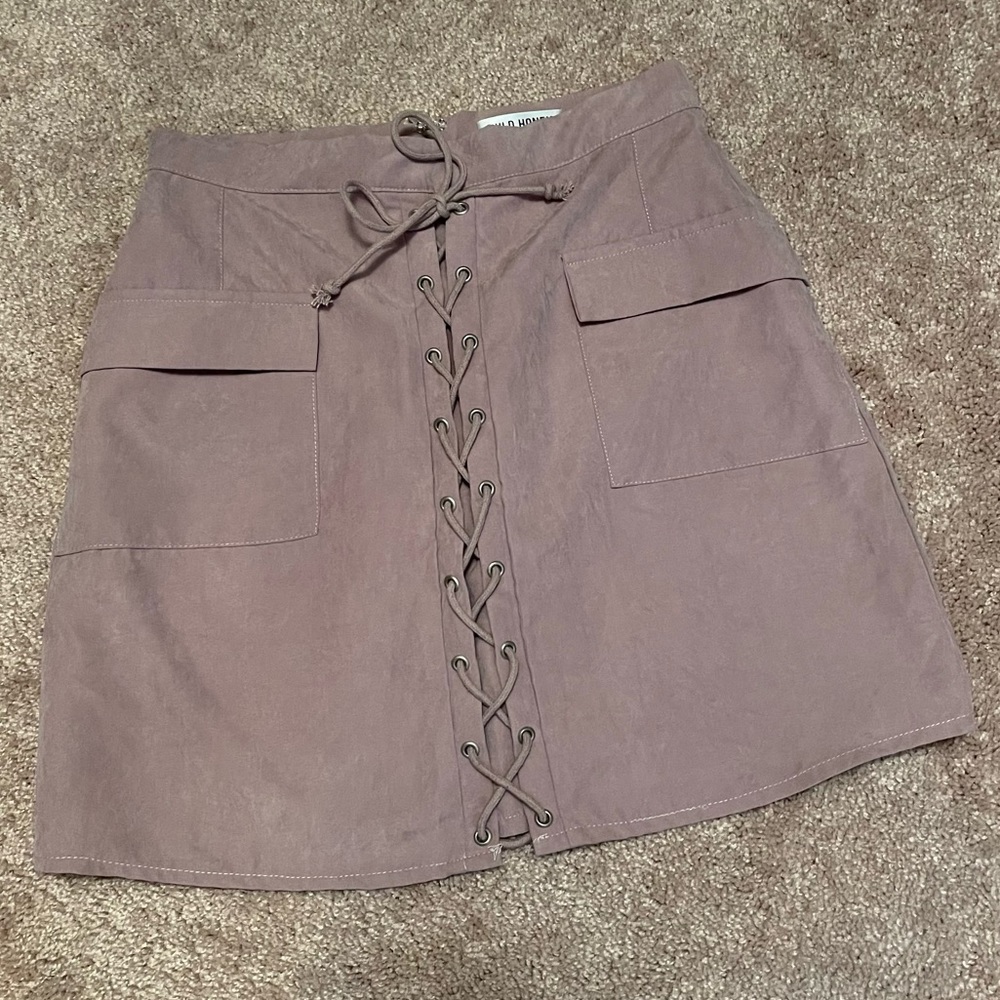 Boutique mini skirt